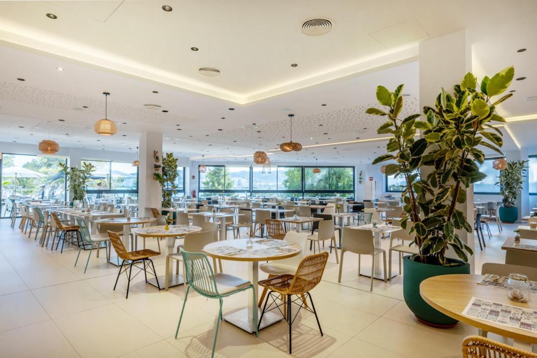 Sant Antoni de Portmany Els Pins Resort & Spa - Emar Hotels מראה חיצוני תמונה